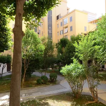Of Oda ve Kahvaltı