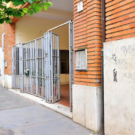 Of Oda ve Kahvaltı